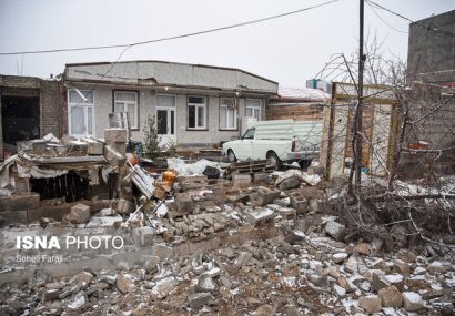 در زلزله‌ی خوی ۳۷۰ واحد مسکونی تخریب شد+ خبرهای تکمیلی