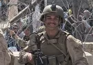 یک سرباز ایرانی‌تبار در بین کشتگان ارتش آمریکا در کابل
